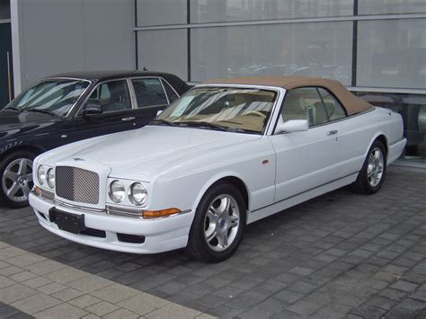 2002 Bentley Continental Owners Manual